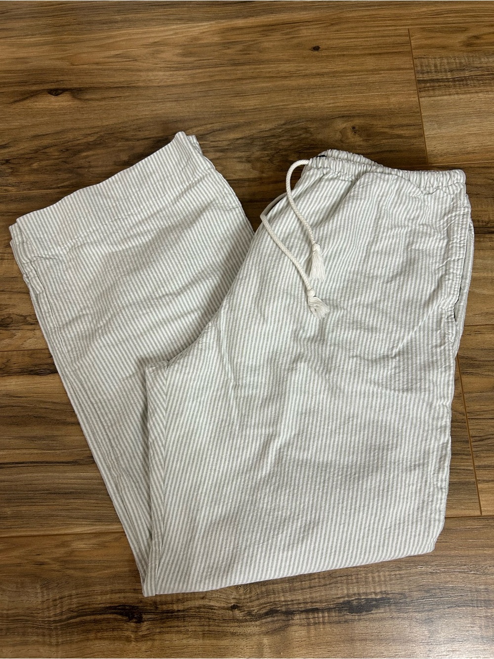 Brandy Melville Anastasia Linen Pants